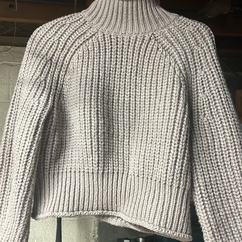 Sweater - Picture 2 of 4